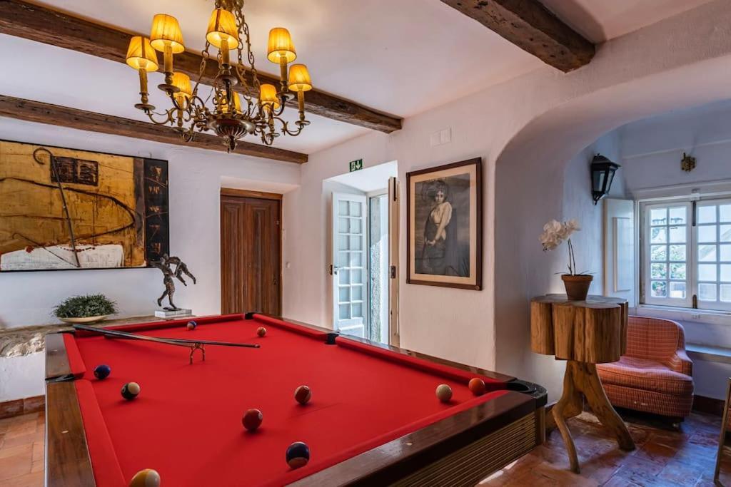 فيلا Unique Luxurious 17-Century Smart Chapel In Historical Center - Sintra Wow المظهر الخارجي الصورة